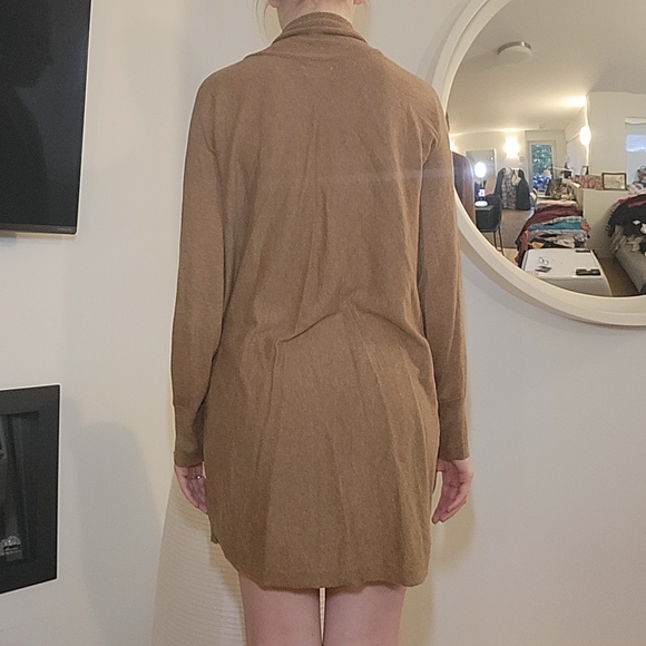 Like new old navy open front cardigan - Picture 2 of 4